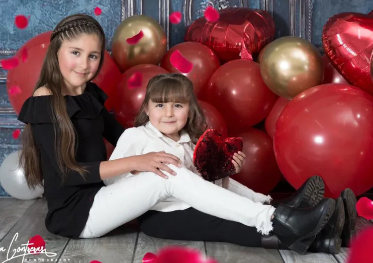 Ashley y Deyna listas para San Valentín