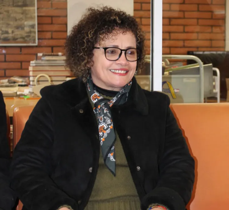 Llevan “Bibliobús” a Centros Comunitarios