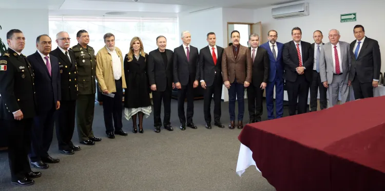 Se reúne con Gabinete de seguridad la Gobernadora