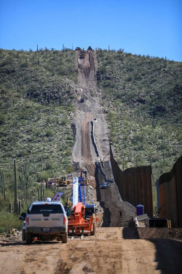 Aplicarán 3.8 mmdd del Pentágono para el muro