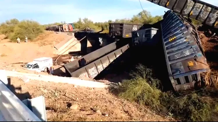 Descarrila de nuevo el tren