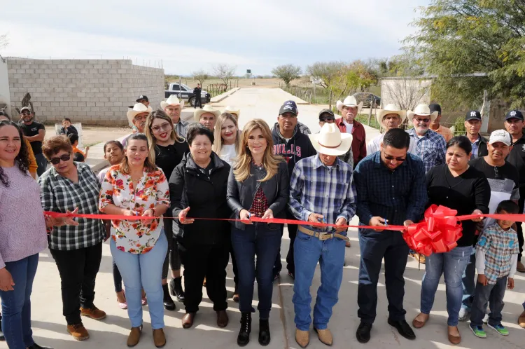 Favorece Gobernadora a pobladores de la Sierra