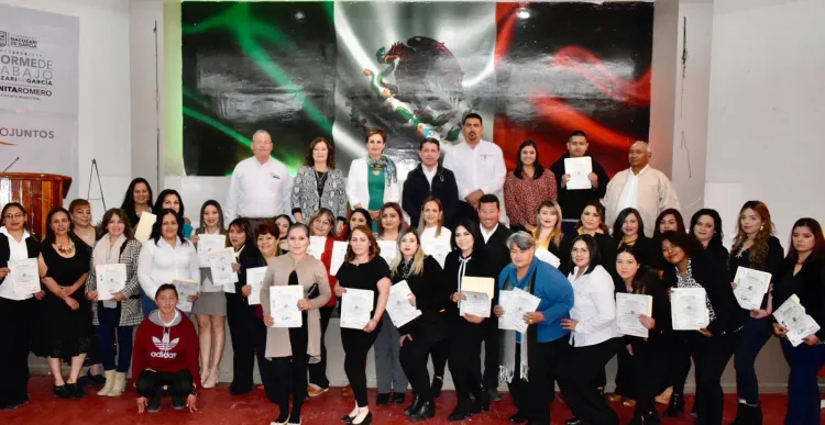 Amplía Icatson oferta educativa