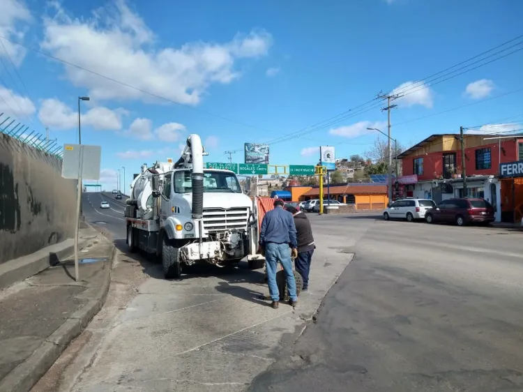 Da mantenimiento Oomapas a Colector