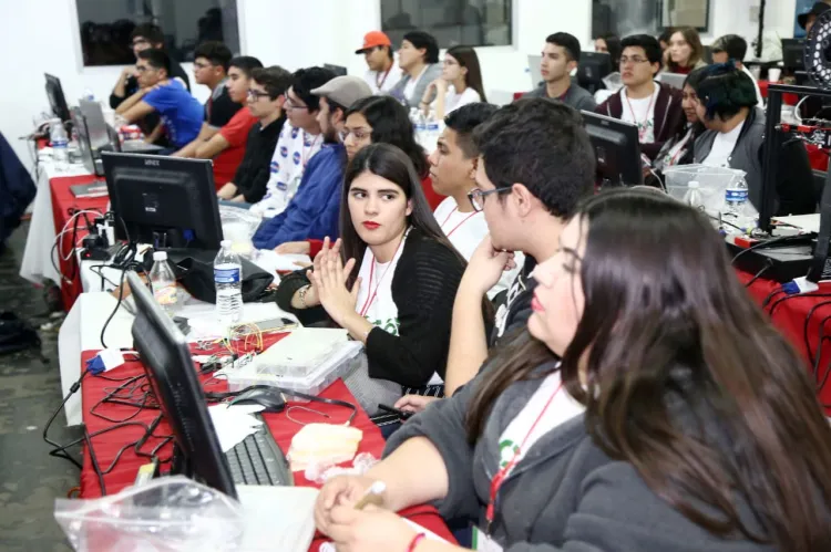 Involucra SEC a estudiantes en desarrollo de minería