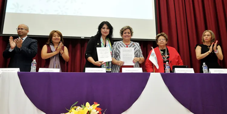 Buscan la equidad de género en Sonora