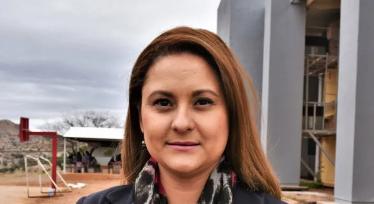 Imparten pláticas sobre la violencia de género