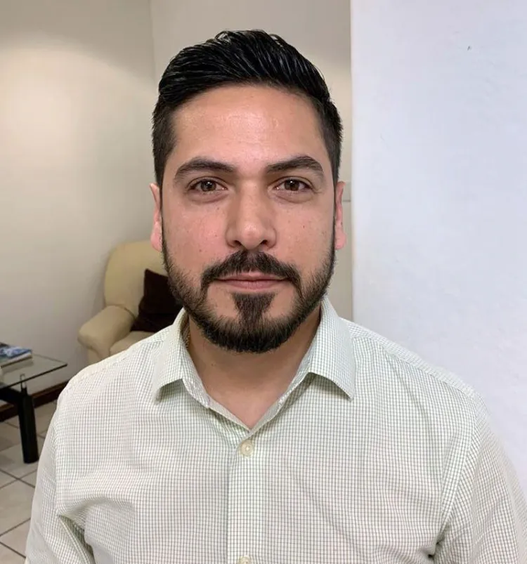 Forman replicadores a policías municipales