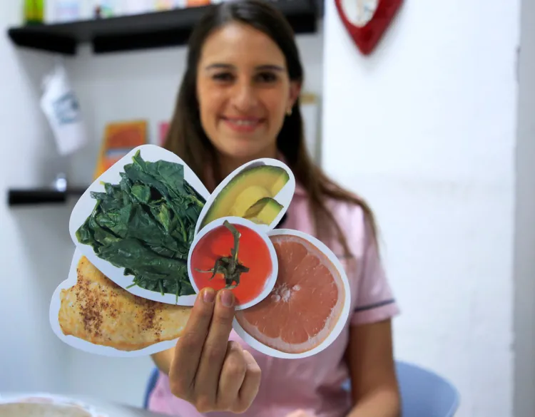 Insisten en luchar contra la obesidad