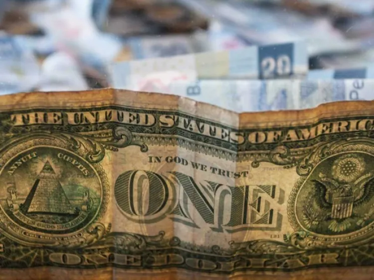 Anuncio de plan económico beneficia al peso