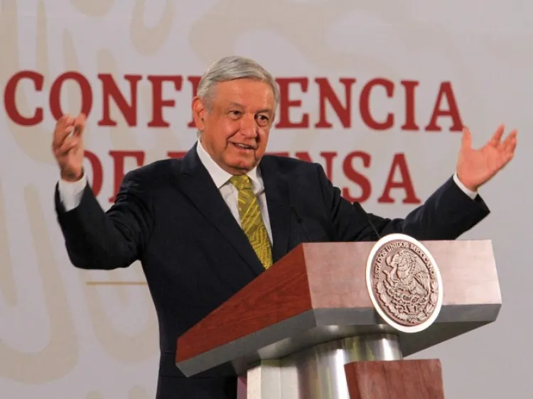 'Adversarios no ayudan... vivimos temporada de zopilotes'