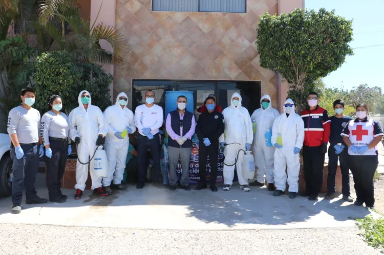 Sale Ejército de sanitización a las calles de Puerto Peñasco