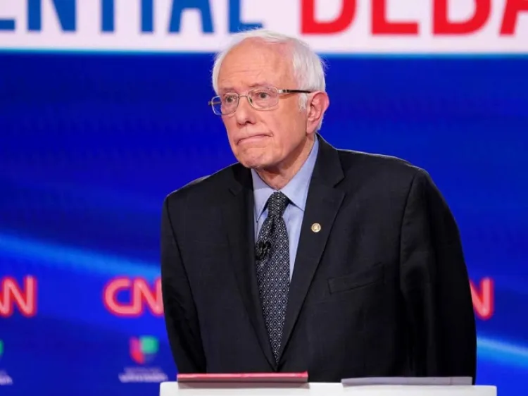 Bernie Sanders se retira de la contienda presidencial en EU