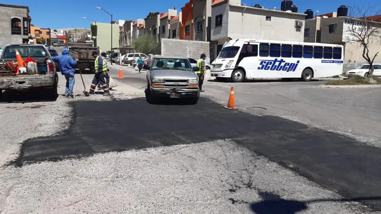Siguen adelante trabajos de bacheos