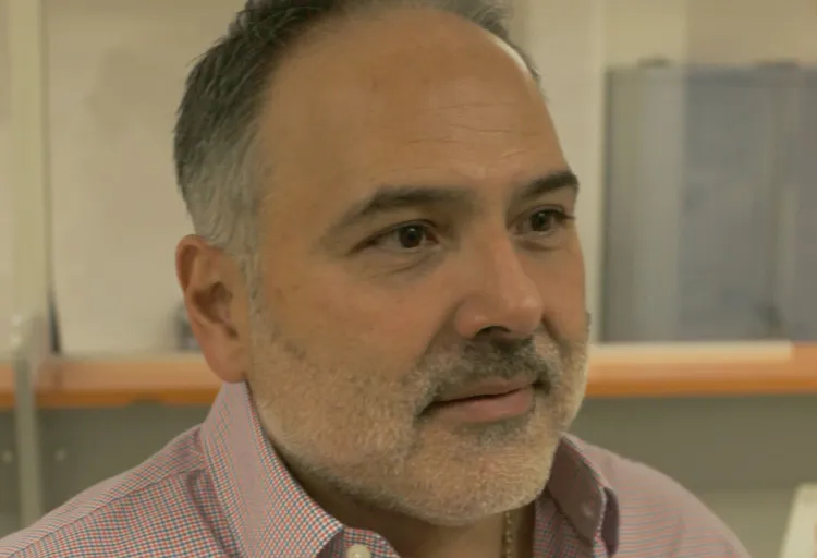 Llaman a regularizarse en revalidación de placas