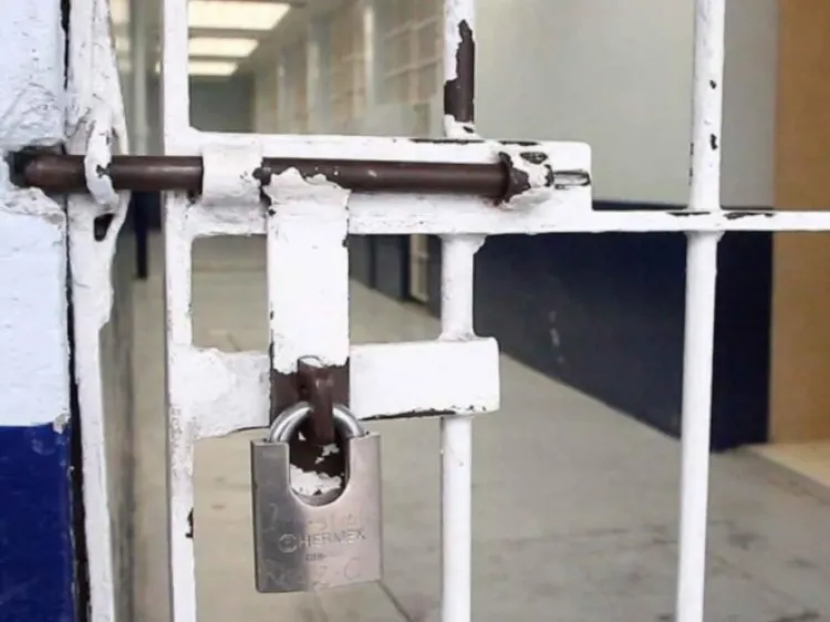 Liberarán a 90 mil presos vulnerables ante Covid-19