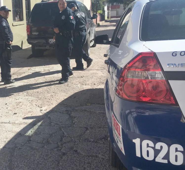 Infraccionan a conductor por conducta desordenada