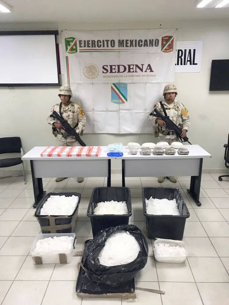 Asegura Ejército drogas peligrosas