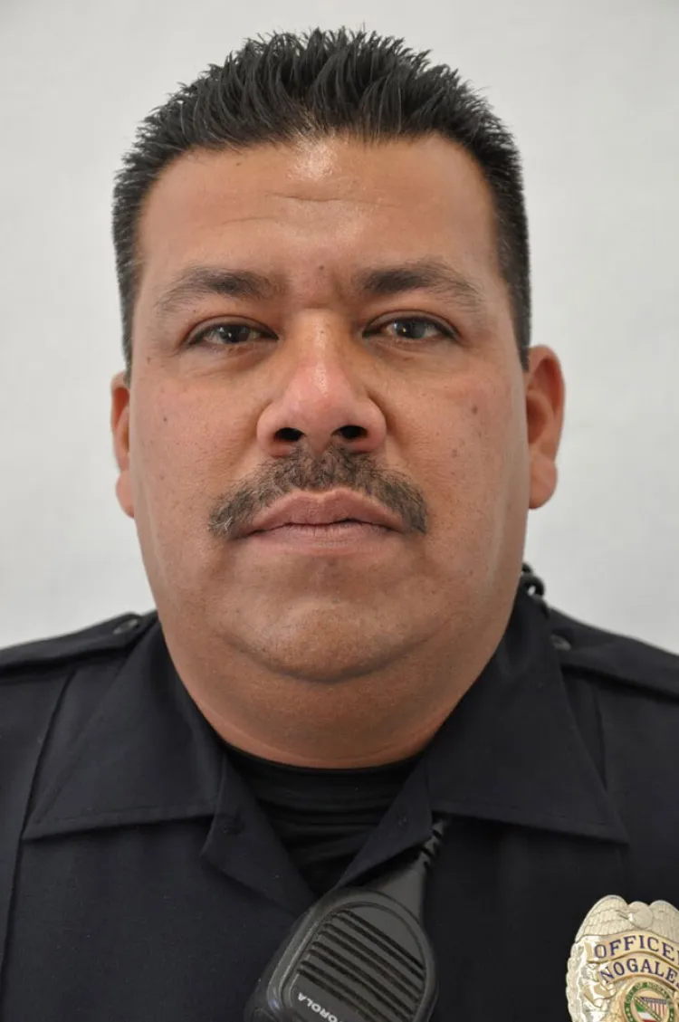 Recuerdan a oficial Jesús Córdova