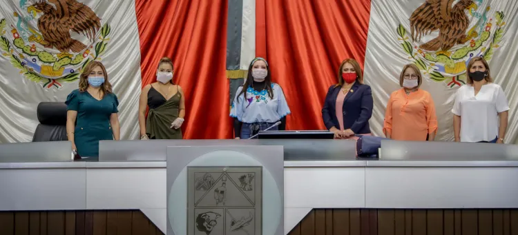 Prorrogan sesiones del Congreso del Estado