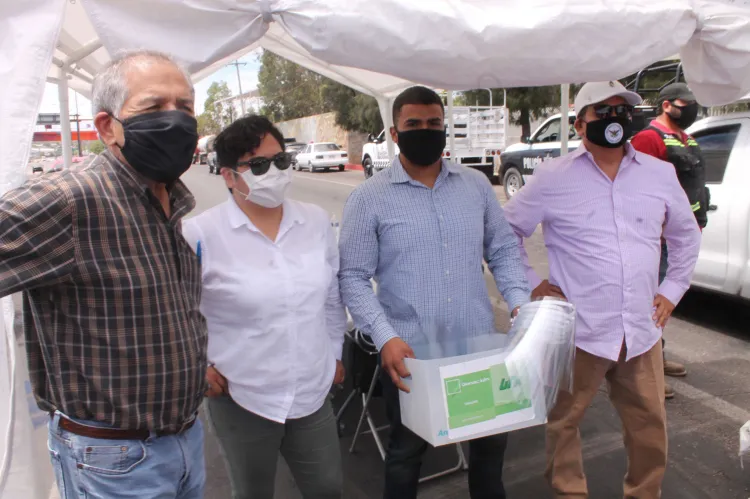 Dona UTN mascarillas a instituciones de salud
