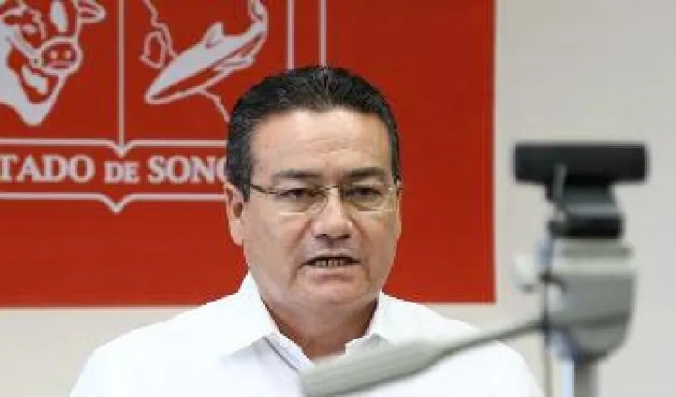 Propone SEC examen Ceneval por internet