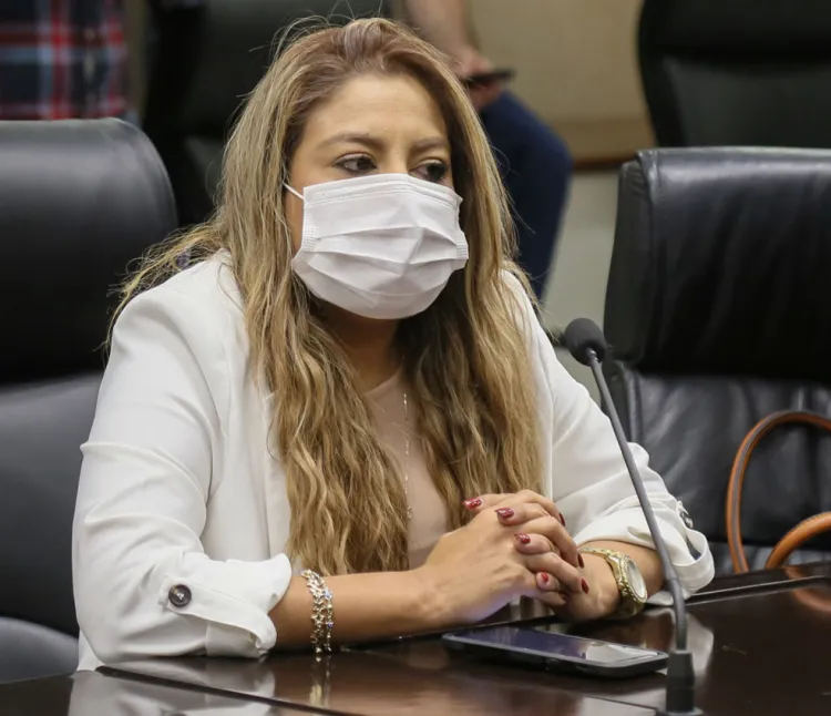 Merecen mujeres puestos decisorios