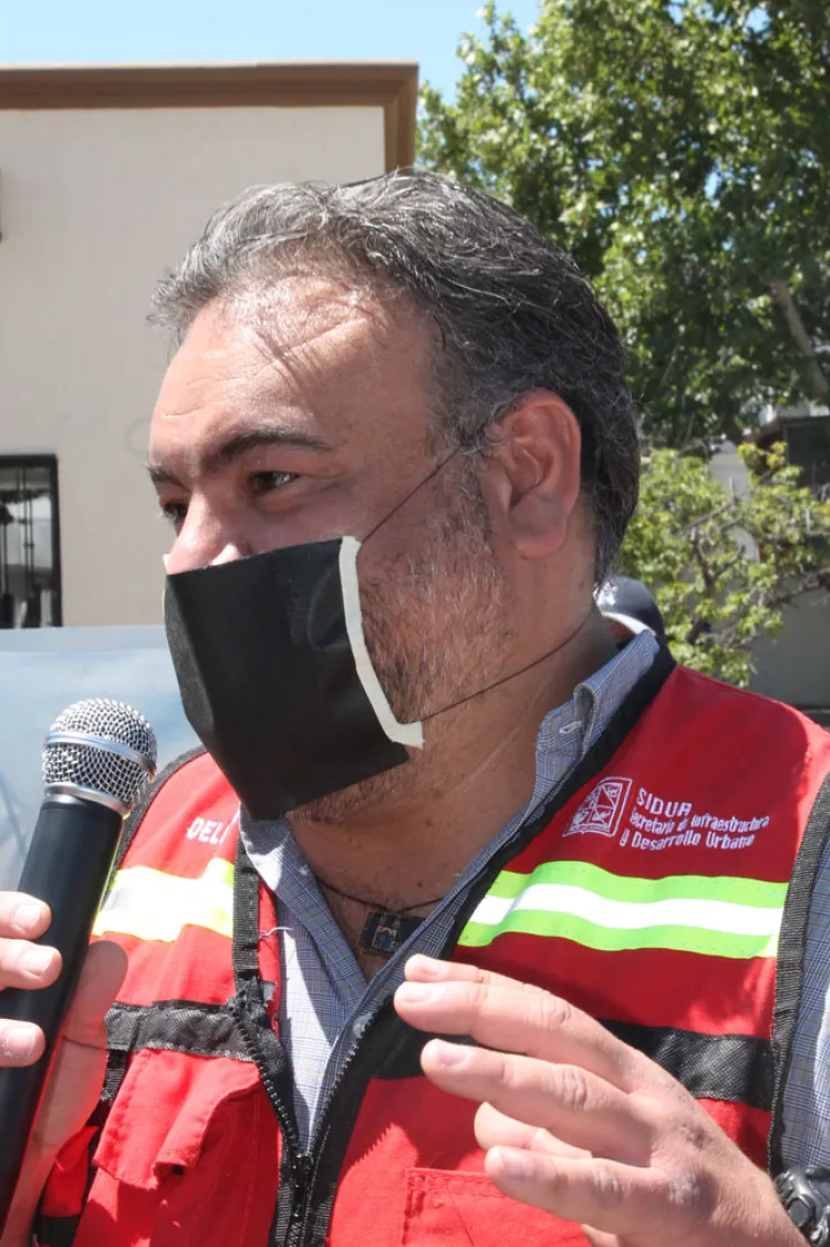 Refuerzan sanitización en unidades de transporte