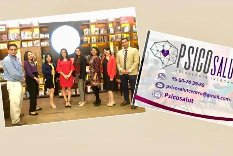 Presentan a profesionistas taller “Mirándonos en el espejo”