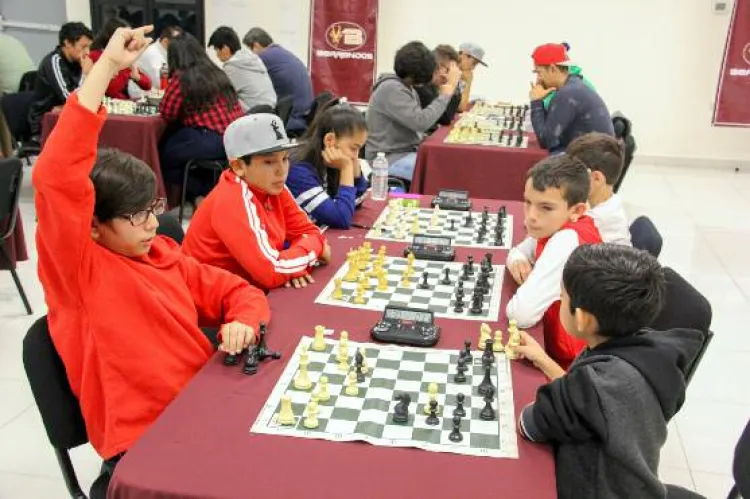 Convocan a torneo de Ajedrez Online