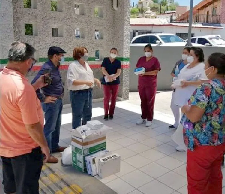 Realizan sanitización en lugares públicos