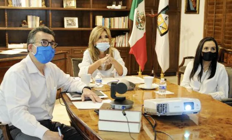 Reconoce Gobernadora a congregaciones