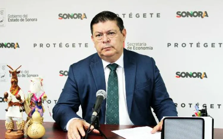 Reciben microempresarios apoyos