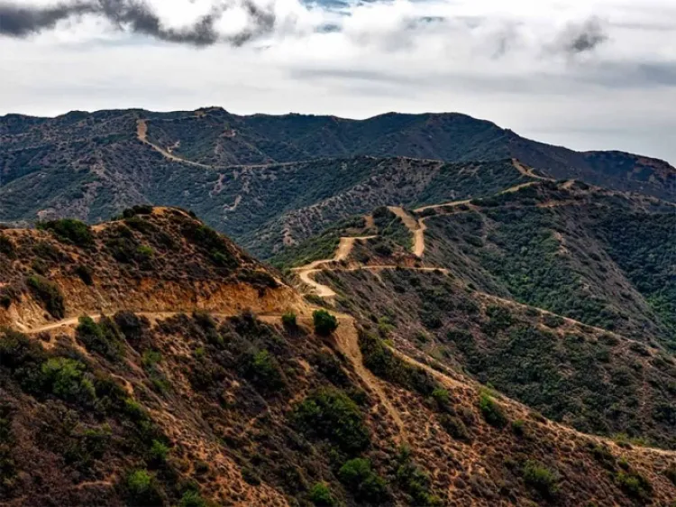 Sismo sacude región montañosa en California, sin daños