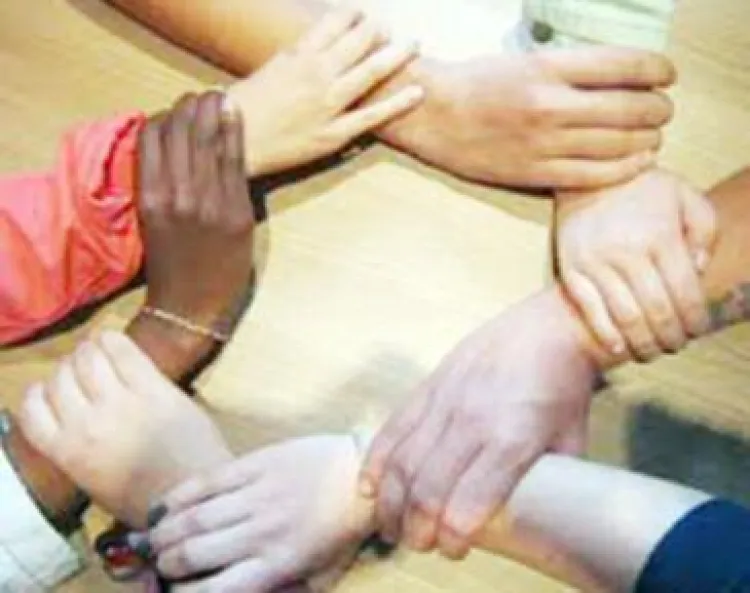 Conforman la Red de Apoyo Solidario