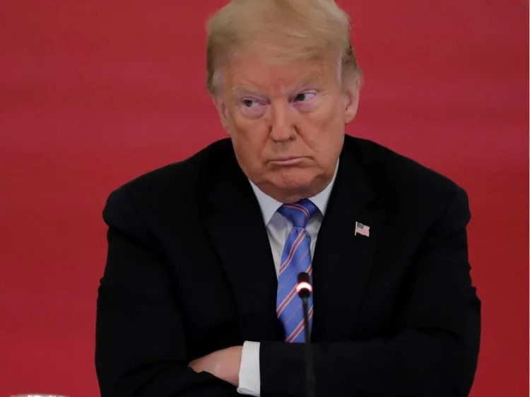 Irán ordena arresto de Trump por asesinato de jefe militar