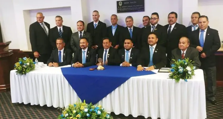 Concluye con éxito Año Rotario 2019-2020