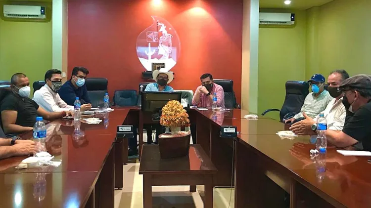 Analiza Partido del Trabajo Acuaférico para Hermosillo