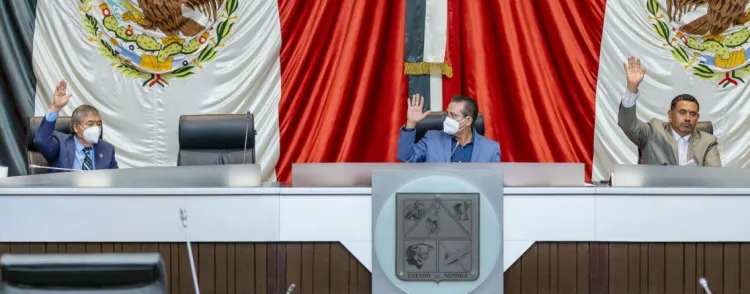 Aprueba el Congreso renuncia de Alcaldesa