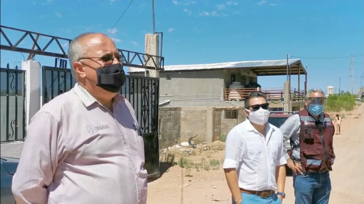 Atienden petición de vecinos de la Rosarito