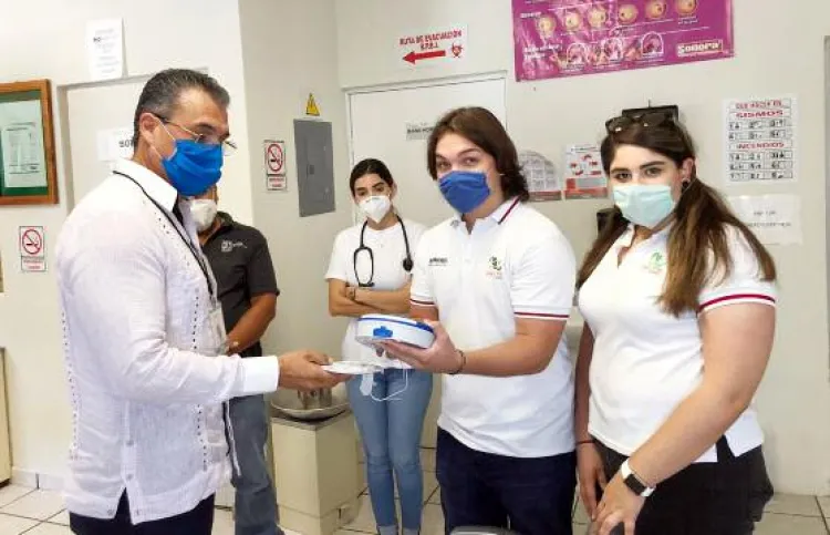 Donan equipo médico