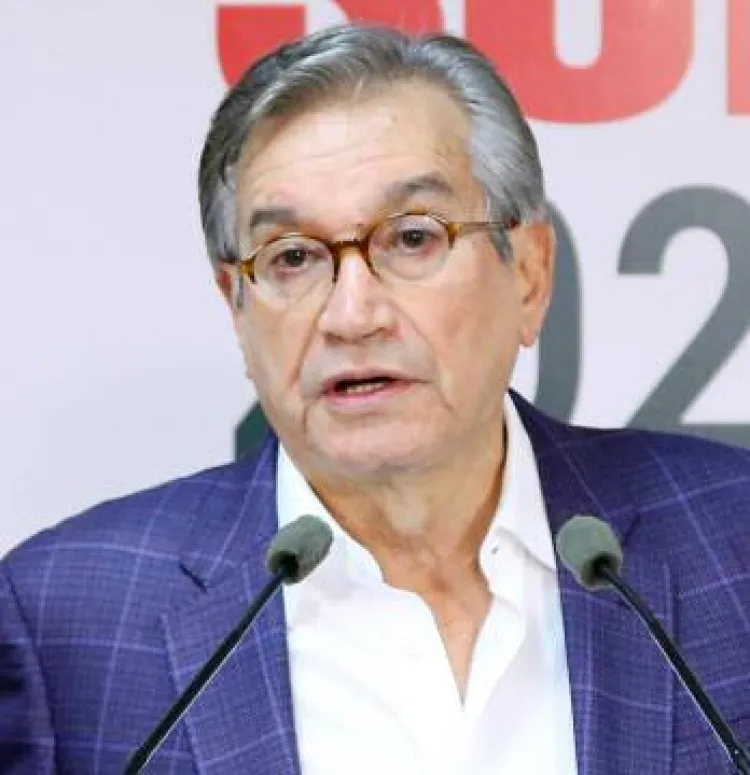 Invierte Ford más de mil millones de dólares