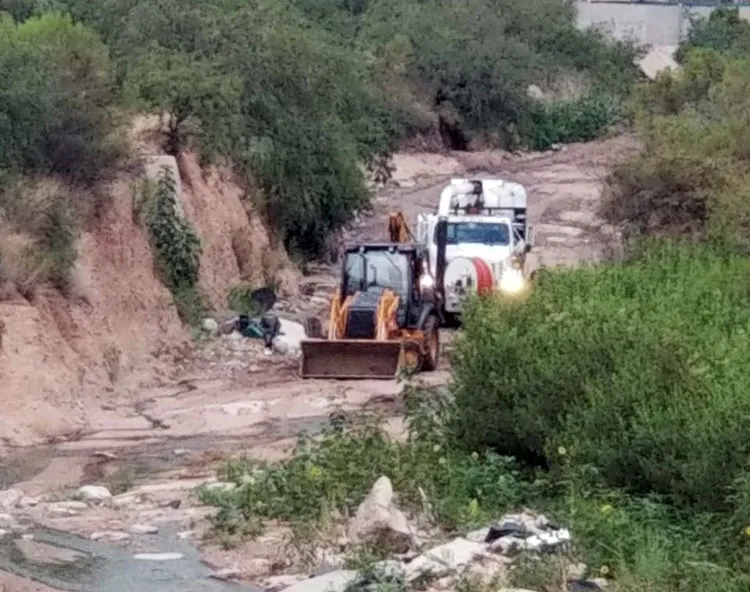 Desazolva Oomapas Arroyo “Los Nogales”