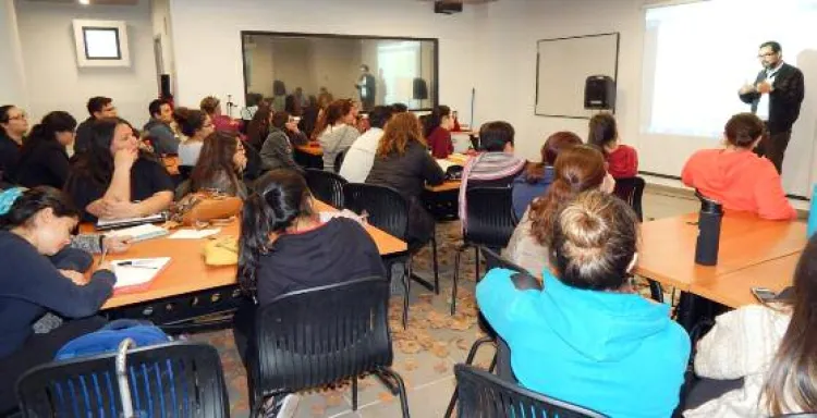 Ofrece Creson cinco programas de postgrado