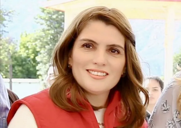 Apoyarán a estudiantes con equipo de cómputo