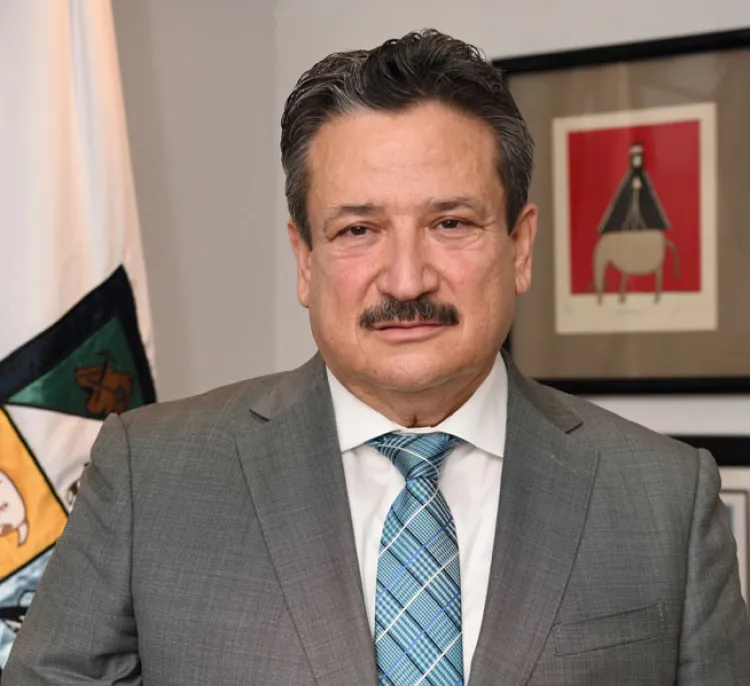 También cambian a director de Isssteson