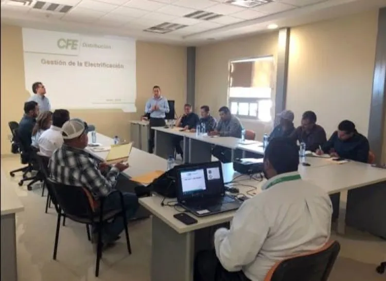 Electrificarán a varios municipios