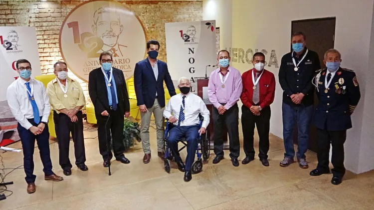 Entrega Medalla “Félix B. Peñaloza”