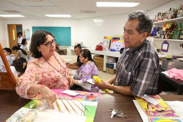 Ofrecerán talleres gratuitos en línea