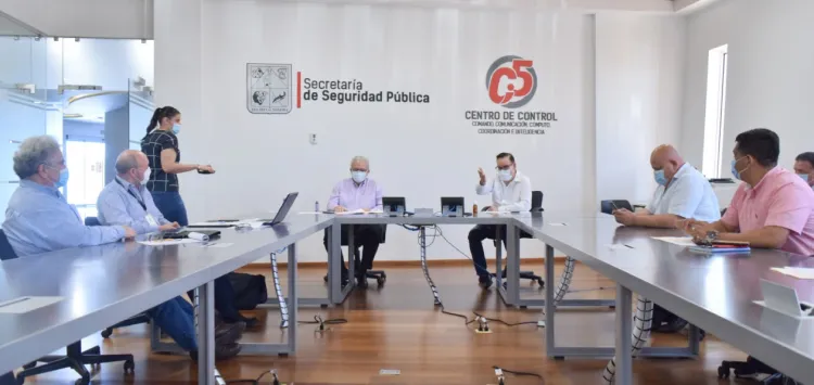 Evalúan aprobación a visitas a los Ceresos